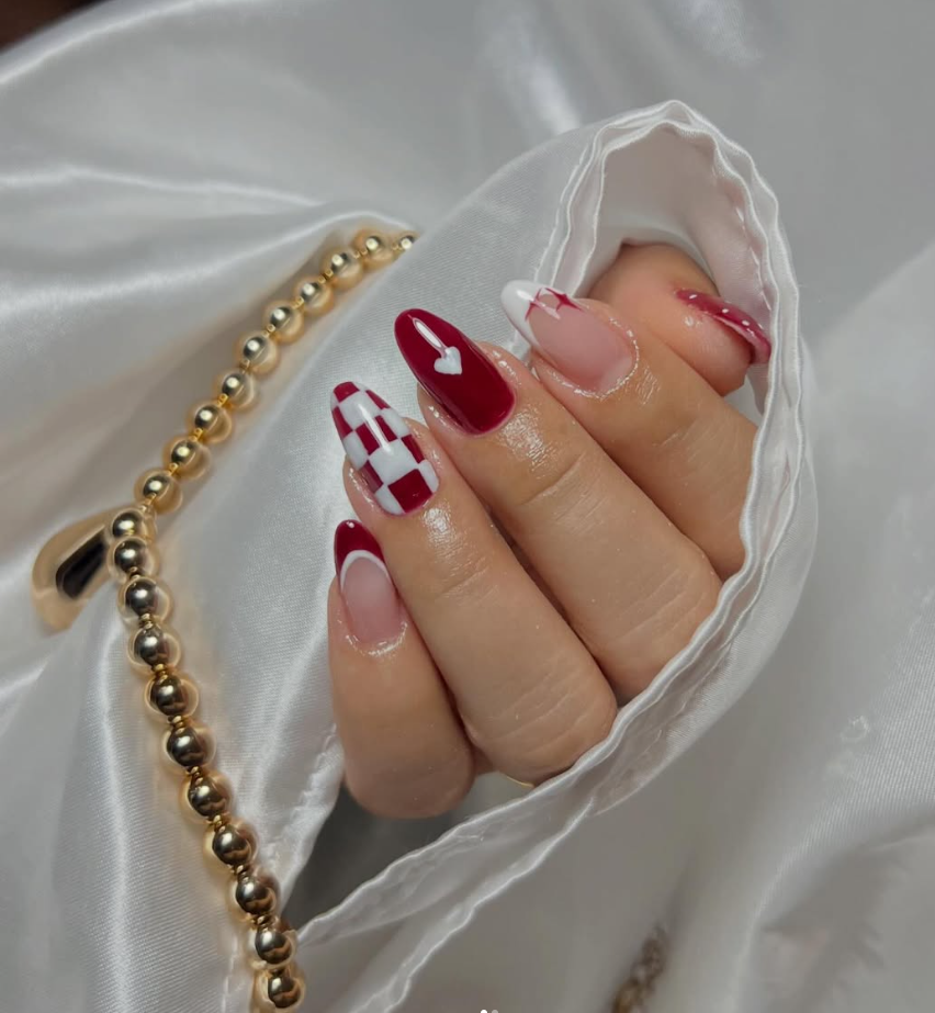 Trabalho em unhas - Layza Oliveira